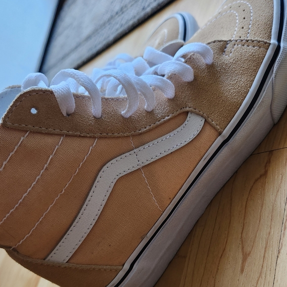 Vans SK8- Hi Tan and White High-Top Sneakers - Picture 1 of 6